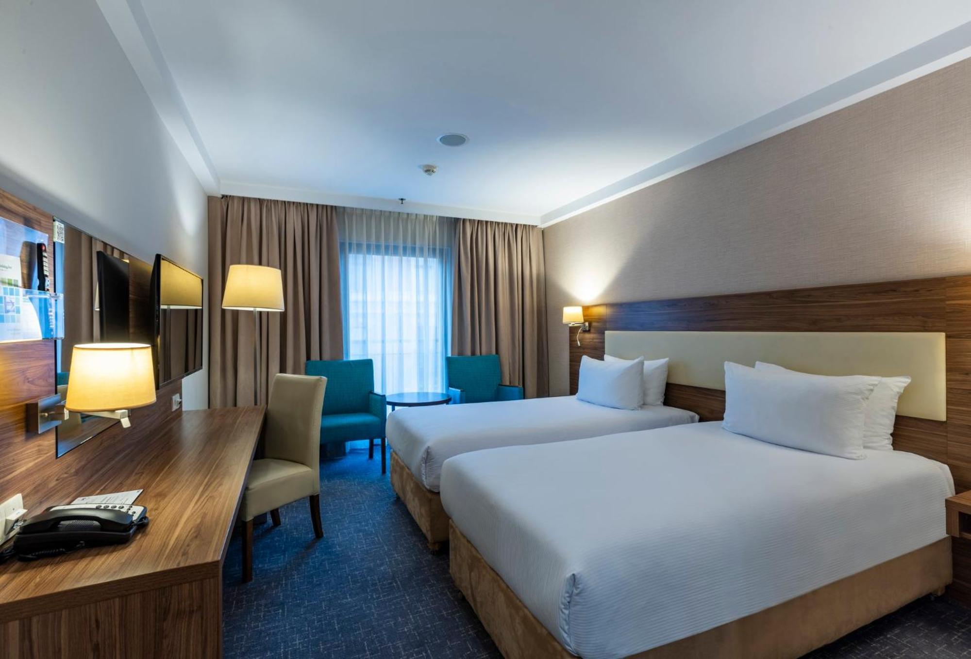 Holiday Inn Lodz By Ihg Bagian luar foto